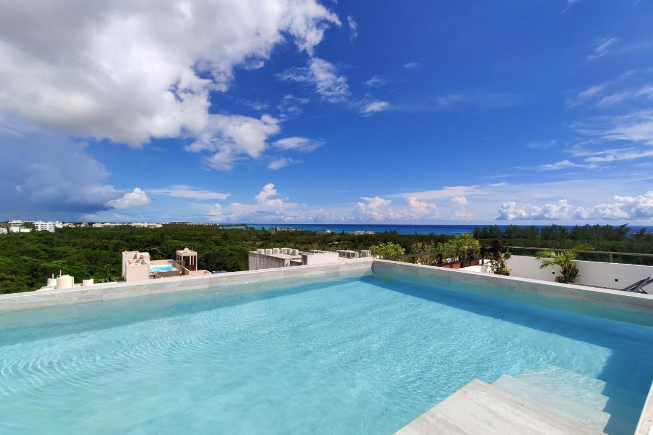 Mayan Monk Suites Плая дел Кармен Екстериор снимка