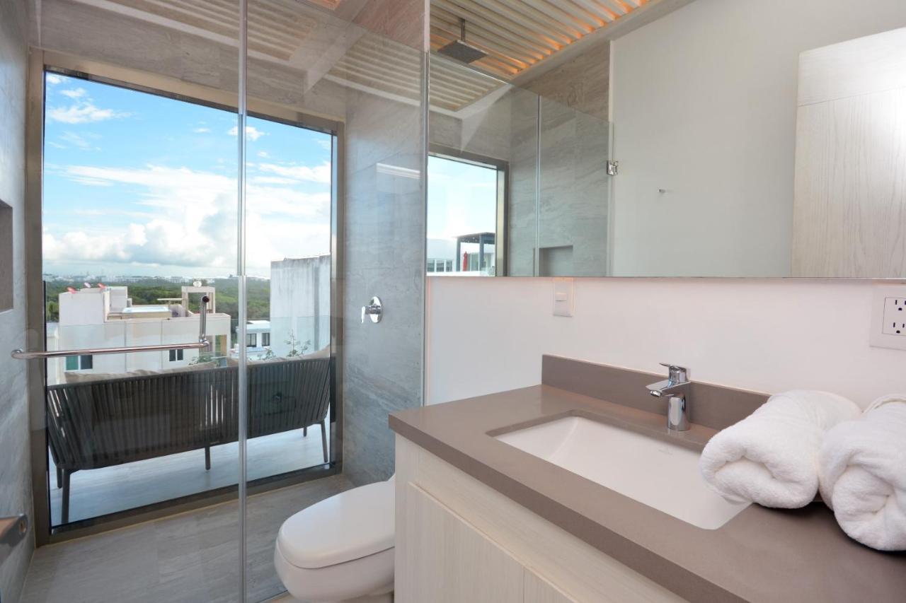 Mayan Monk Suites Плая дел Кармен Екстериор снимка